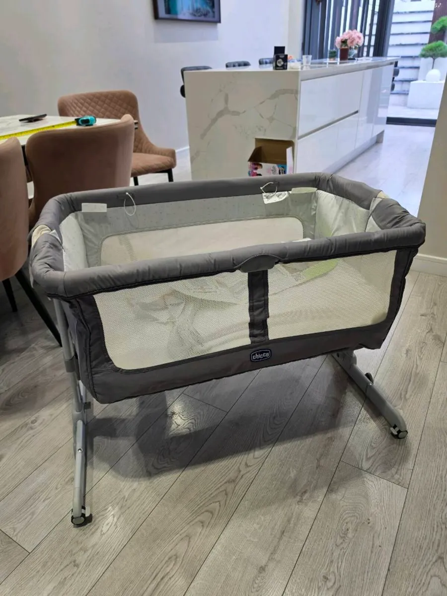 Chicco next to me dream babycrib reasonable offers - Image 2