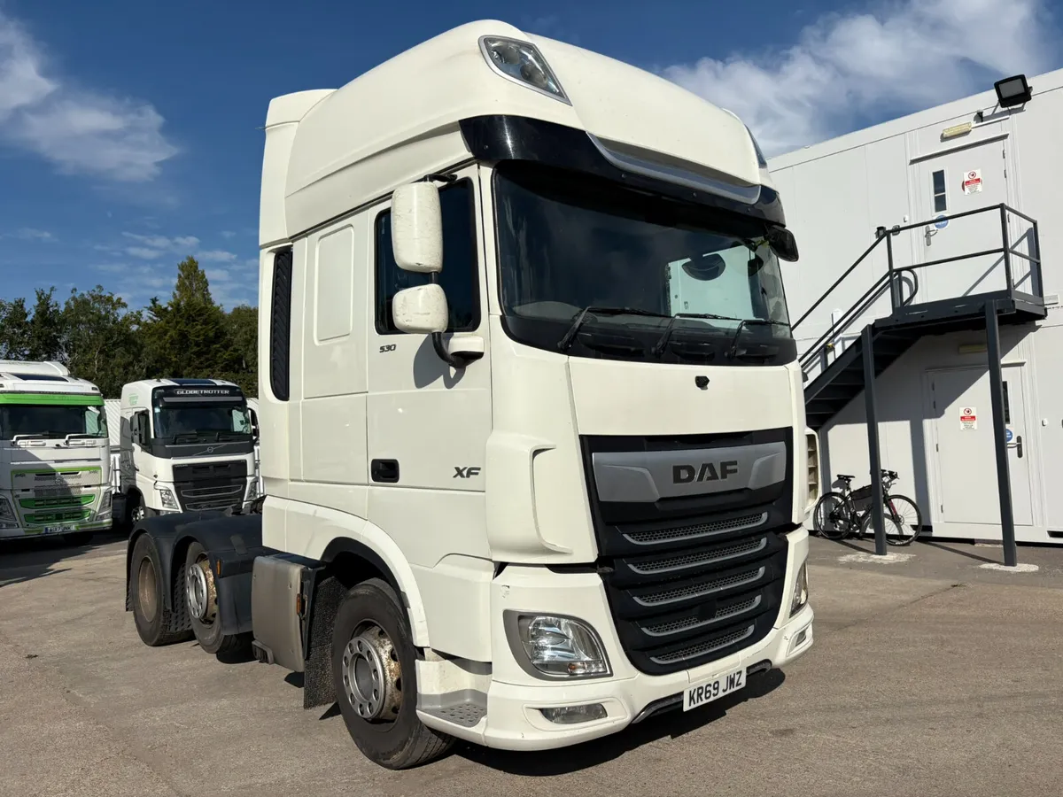 DAF XF530 - Image 1