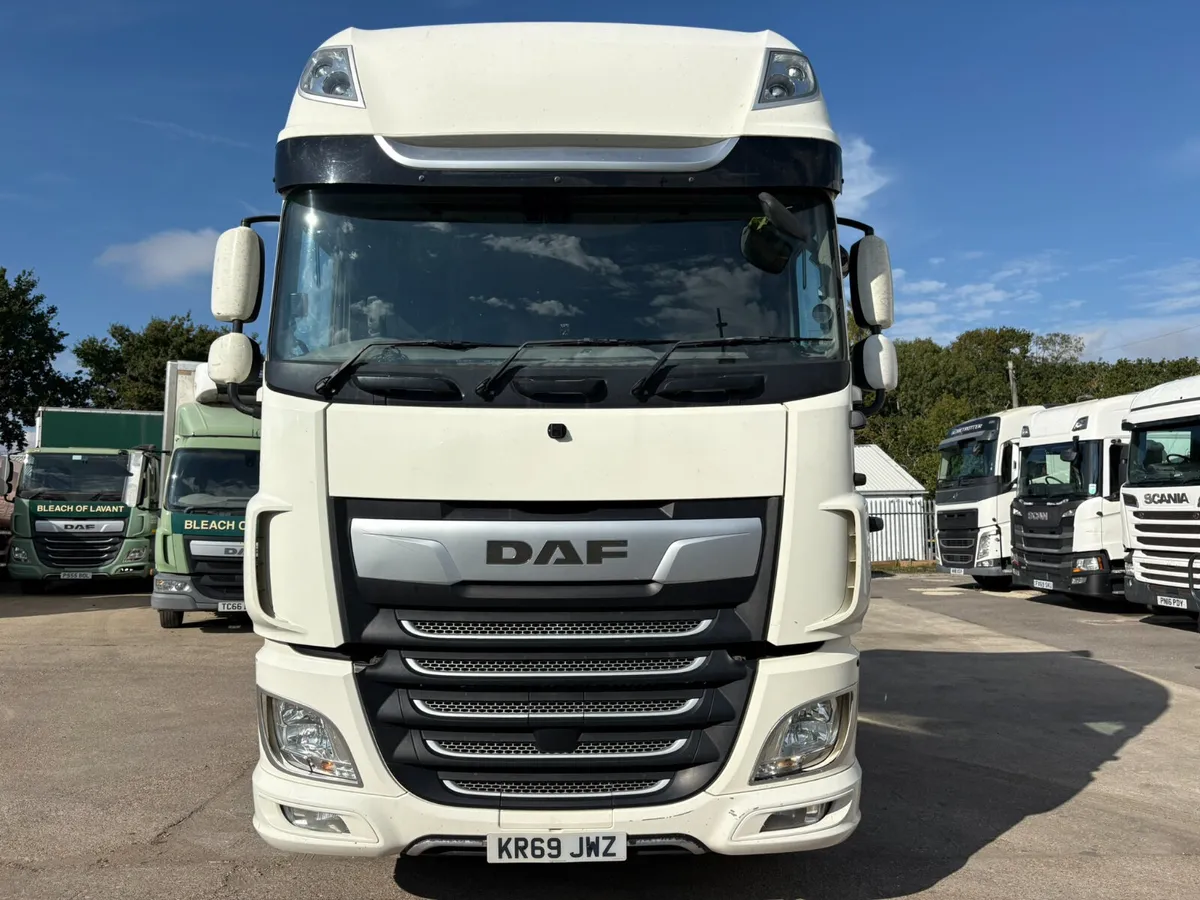 DAF XF530 - Image 3