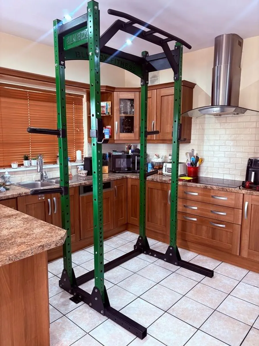 Blk Box Professional Heavy Gauge Steel Power Rack, Selling 600 Euro, Was Originally 2400 Euro! Read! - Image 1