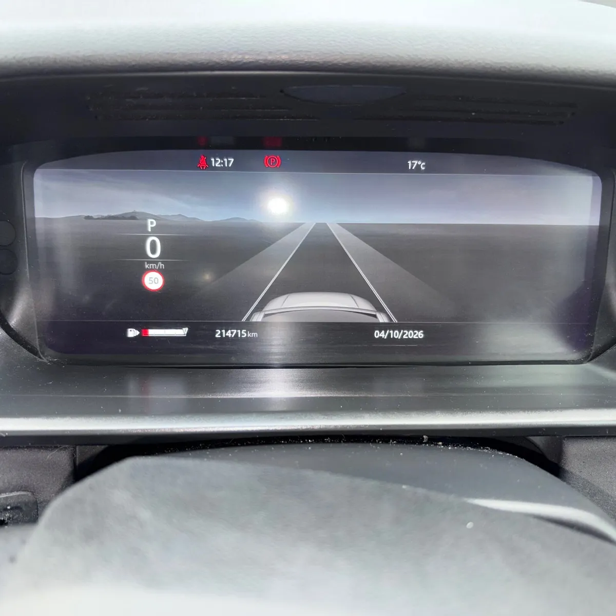 Land Rover Discovery 2020 - Image 4