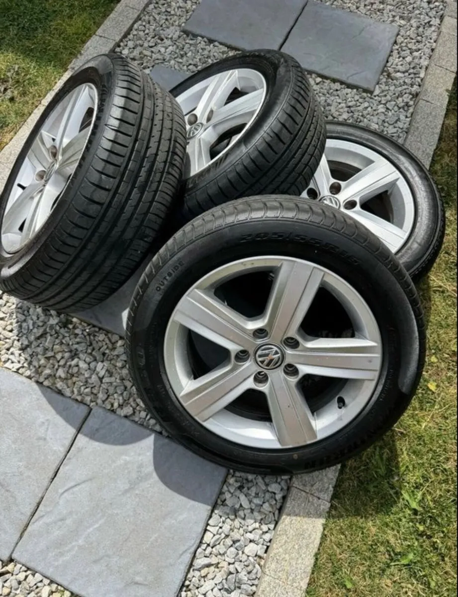 R16 Hanckook tyres VW caddy golf seat skoda - Image 2