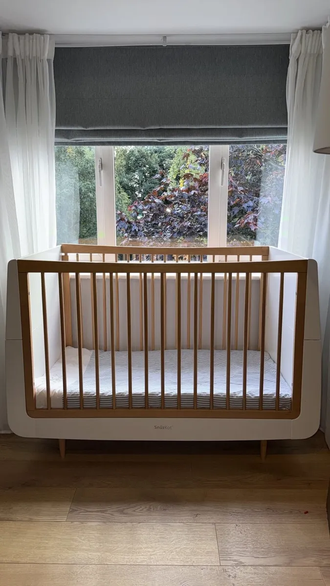 Baby Cot - Image 1
