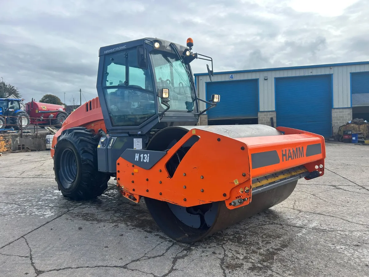 2021 Hamm H13i Only 1700Hrs ( Air Con ) - MULLANS - Image 4