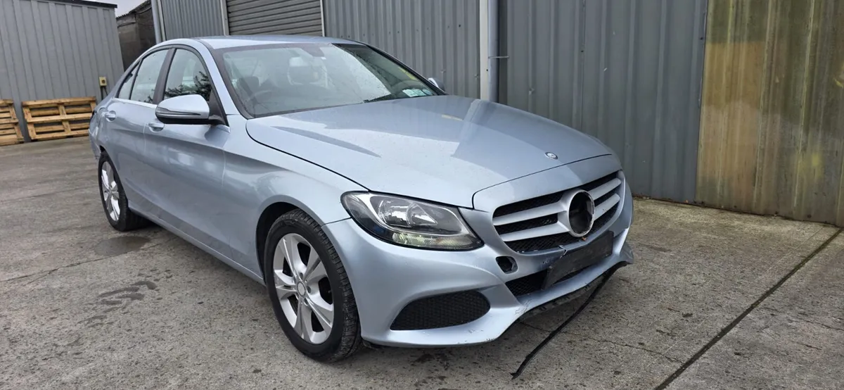 161 MERCEDES C220D AUTO - Image 1