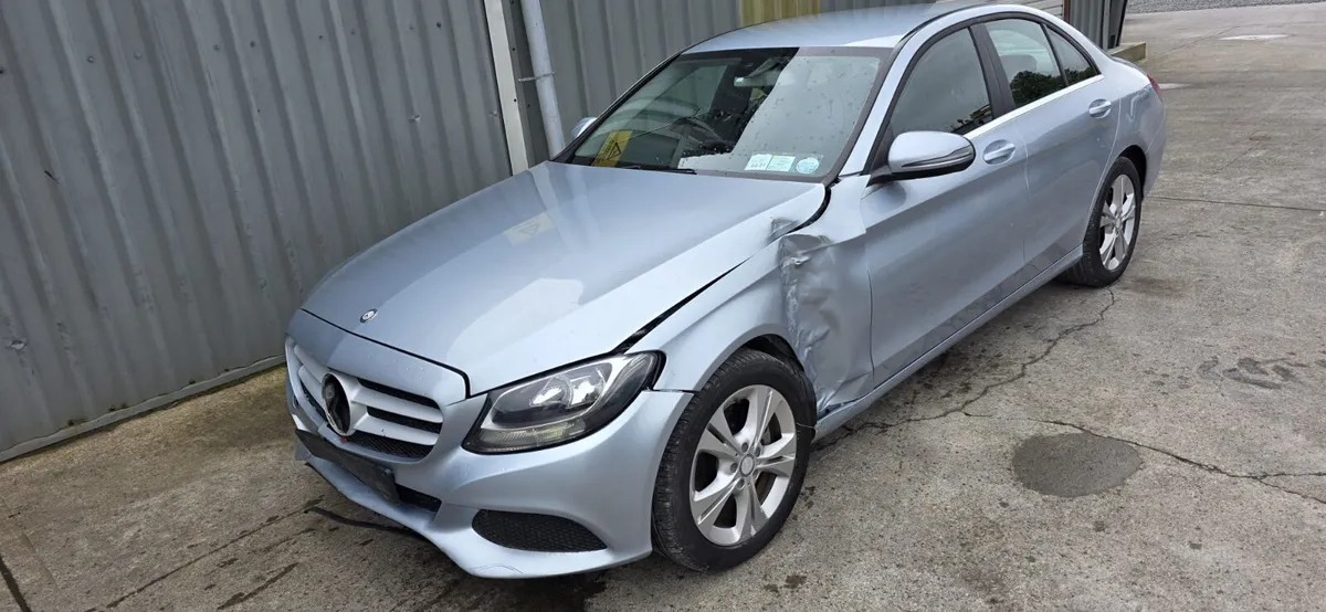 161 MERCEDES C220D AUTO - Image 2