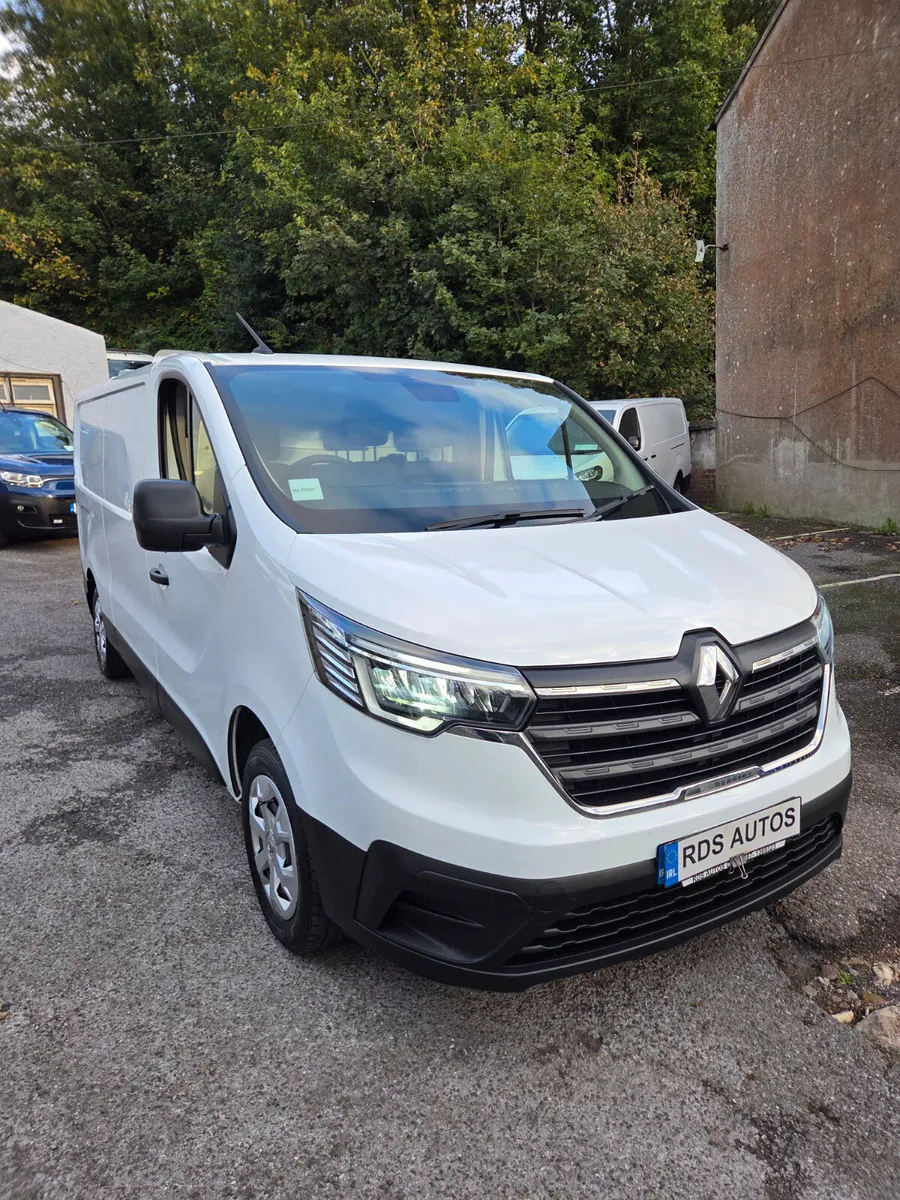 🔥23 RENAULT TRAFFIC LOW KMS🔥 - Image 1