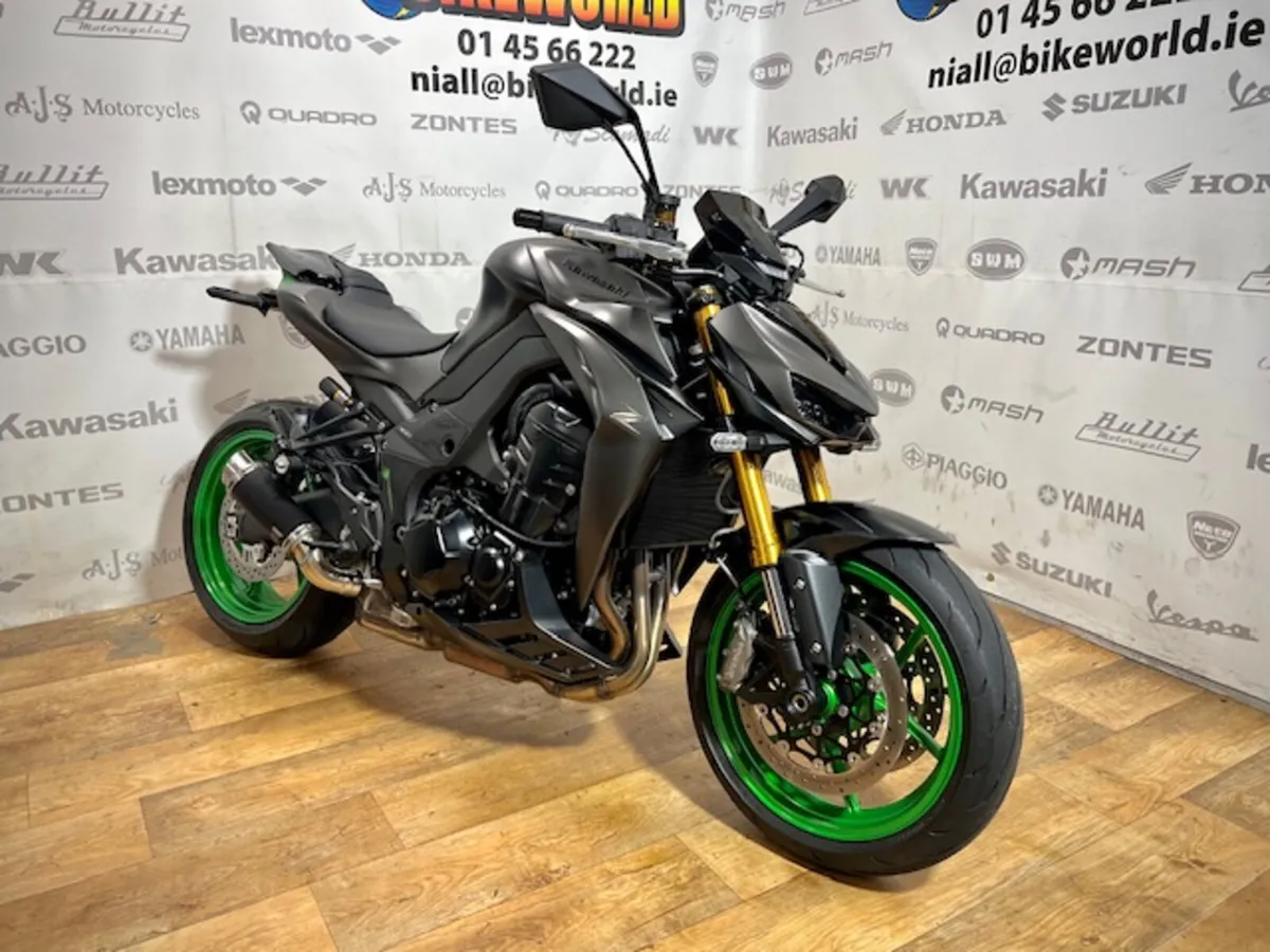 PRE-OWNED Kawasaki Z1100 SE 2026 - Image 2
