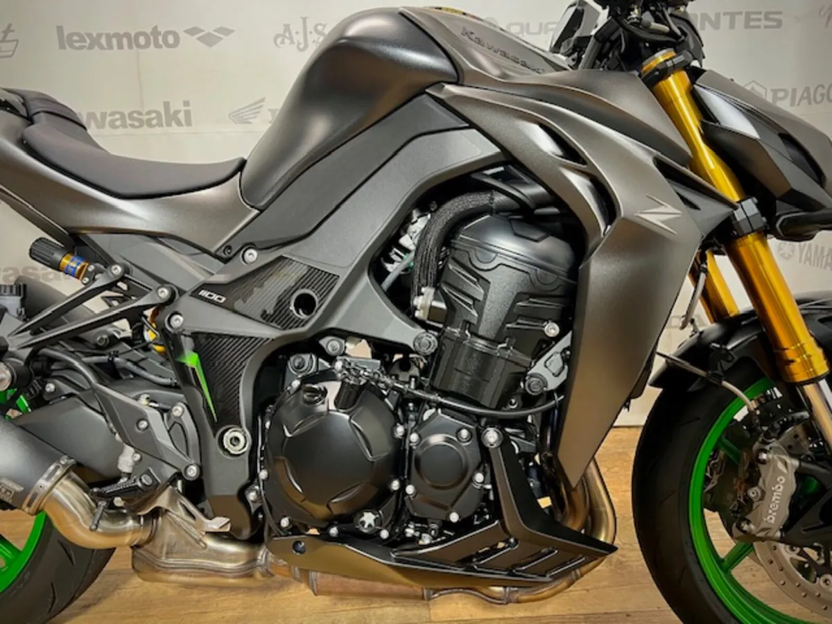 PRE-OWNED Kawasaki Z1100 SE 2026 - Image 4