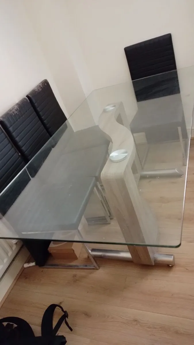 Dining table - Image 3