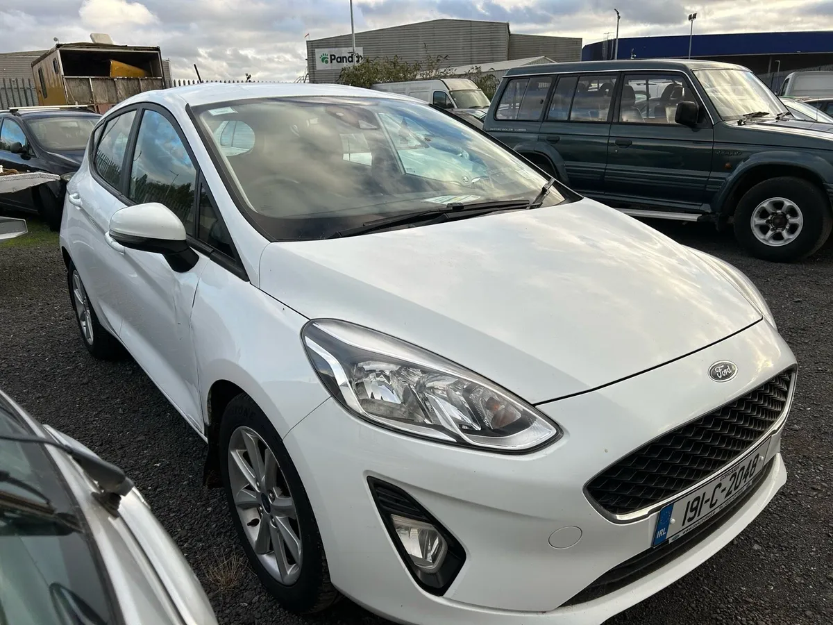 2019 ford fiesta - Image 3