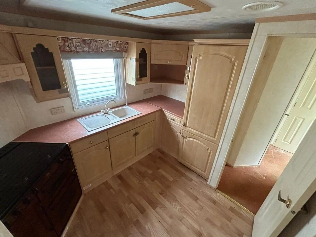 Willerby Leven 35x12 - 2 Bedroom - Image 4
