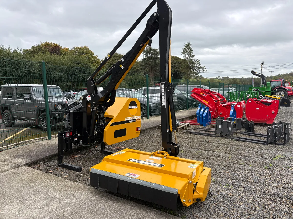 🌿 NEW McCONNEL PA5555-60 HEDGECUTTER 🌿 - Image 3
