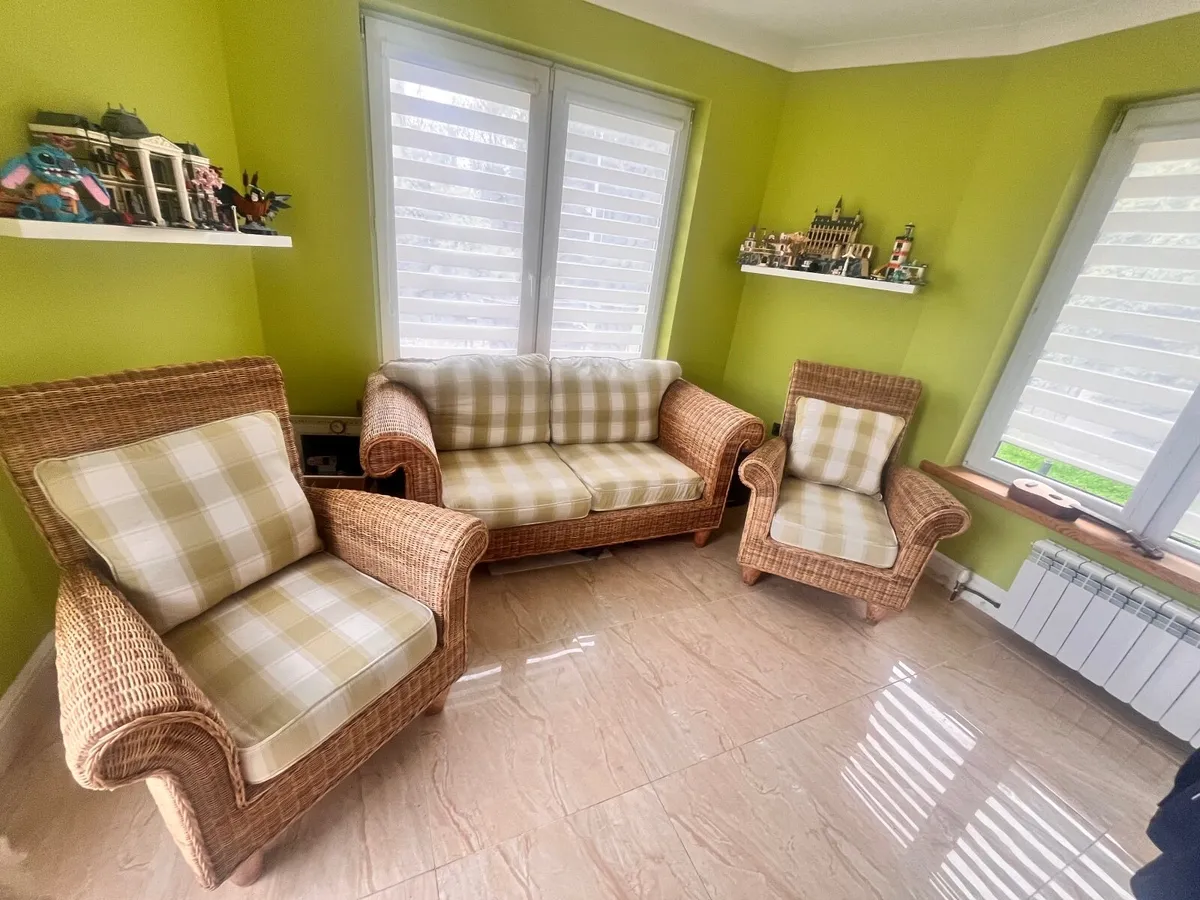 Sunroom Rattan furniture suite