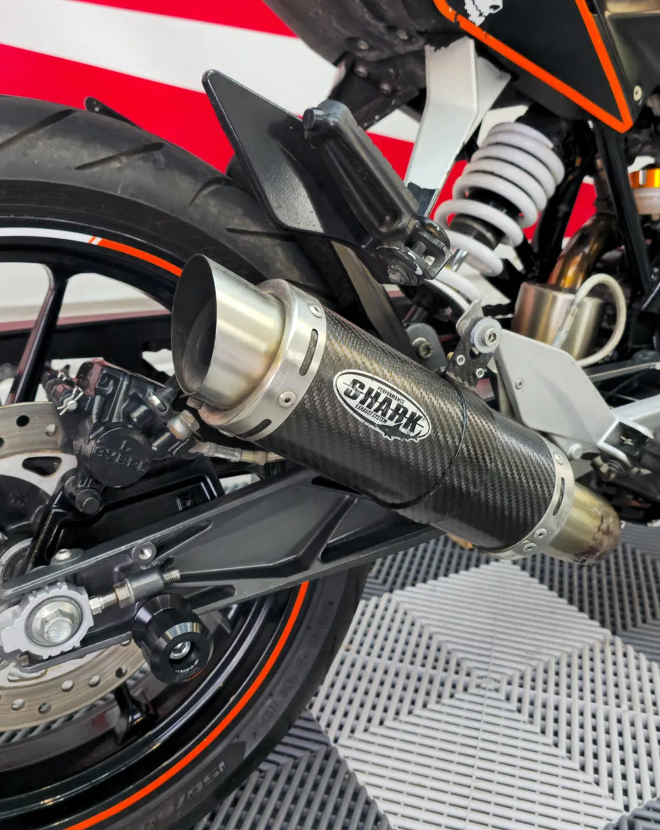 2012 KTM 125 Duke - Image 3