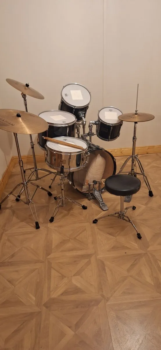 Set of Drums - Image 1