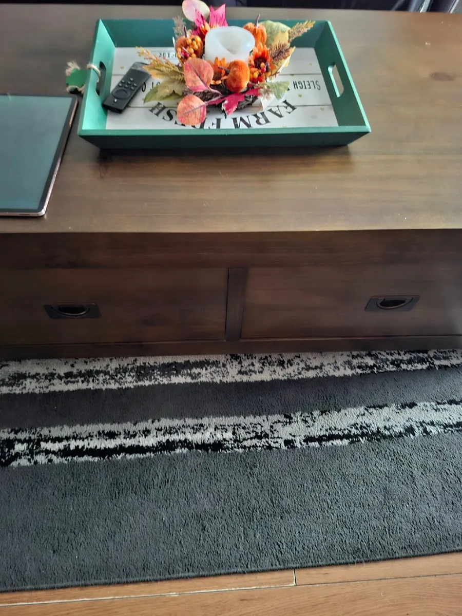 Coffee table - Image 1