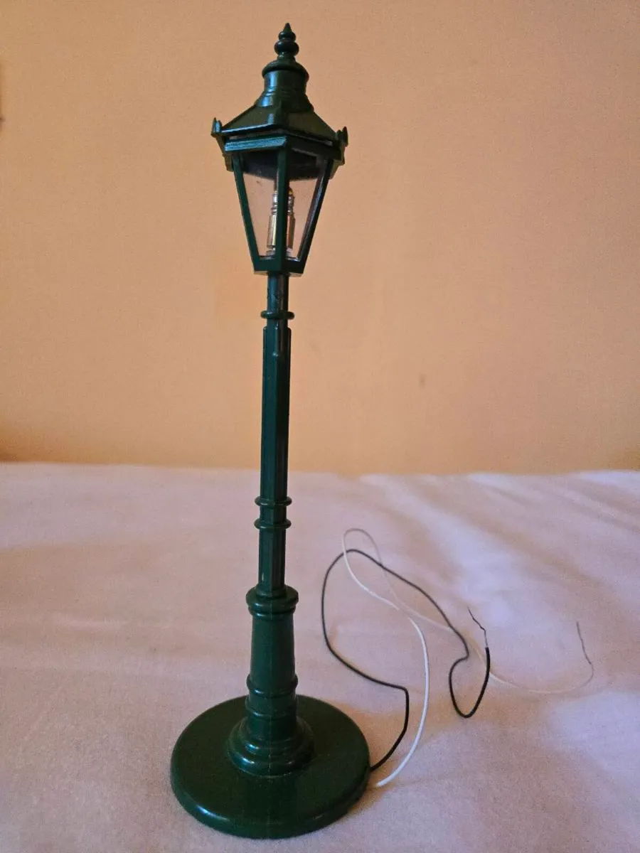 LGB Train Street Lamp 50500 - Image 1
