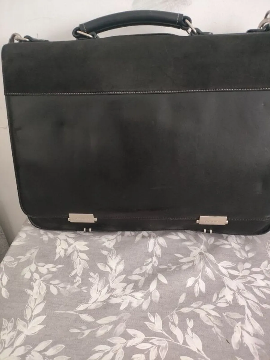 Quality Leather Toshiba Laptop Bag - Image 4