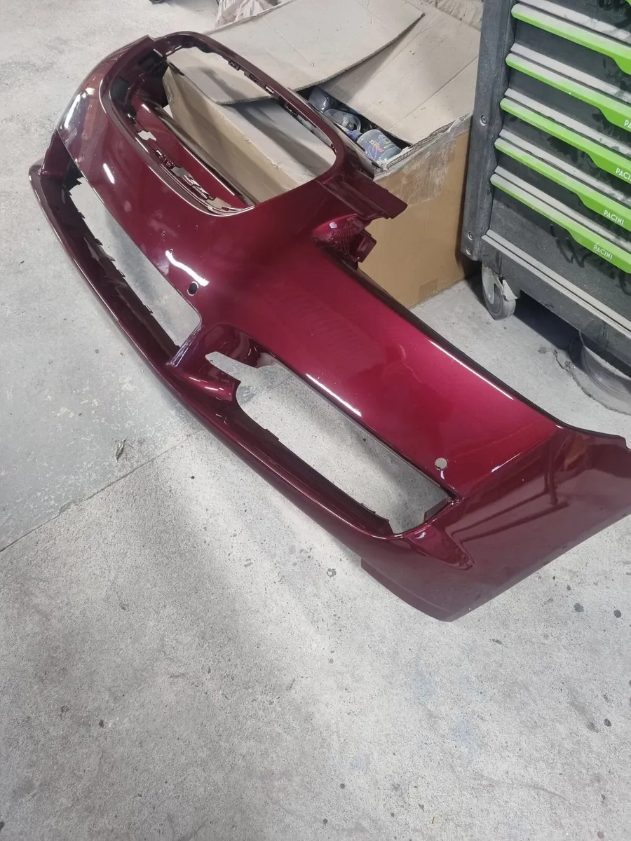 Jaguar front bumper - Image 2