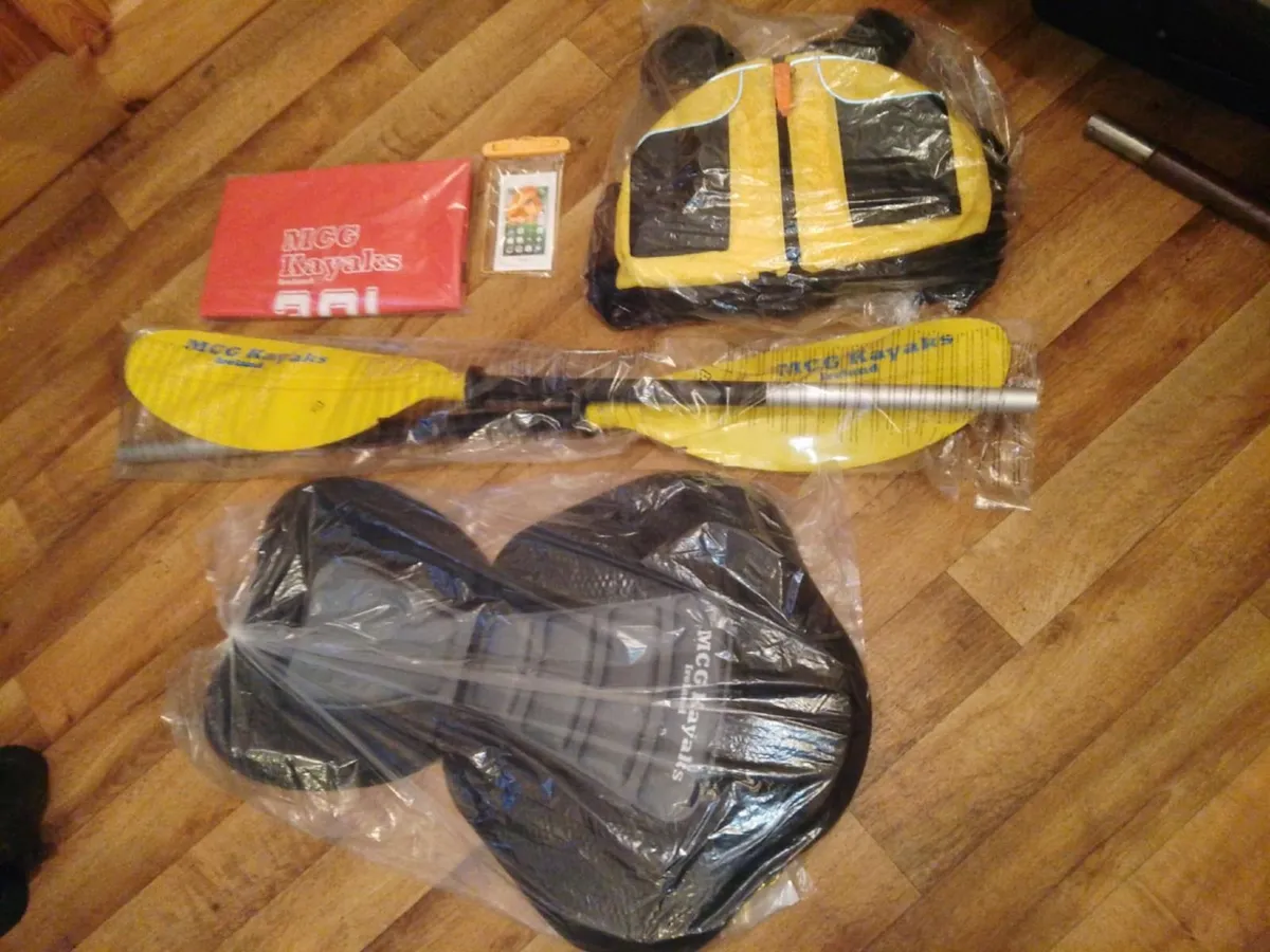 Kayak - Image 1