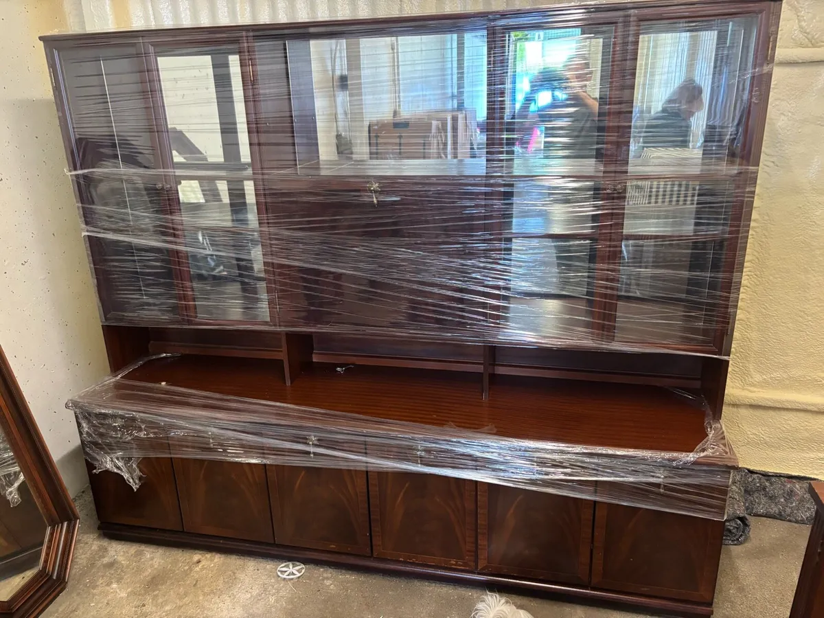 Mahogany Display unit
