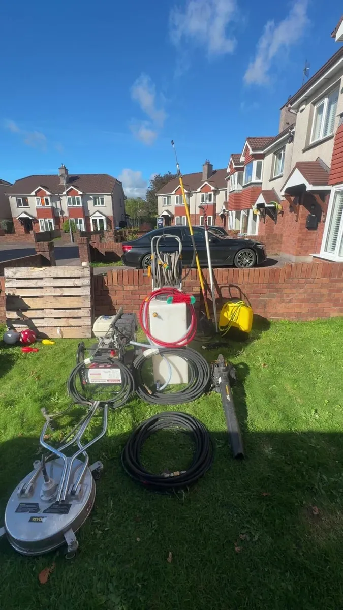 Exterior cleaning business - Image 2