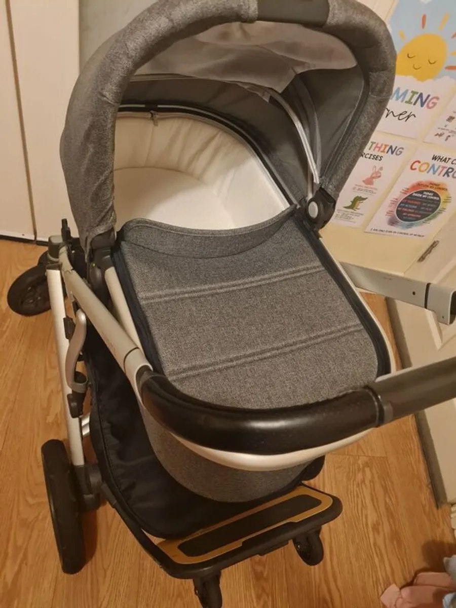 Uppababy Vista V2 - Image 2