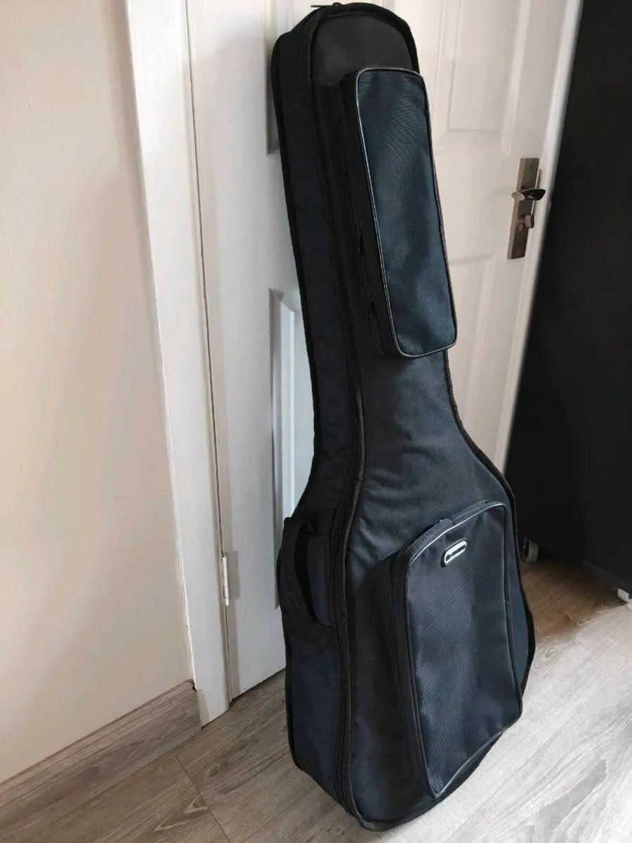 Acoustic Guitar Gig Bag Excellent Condition - Image 2