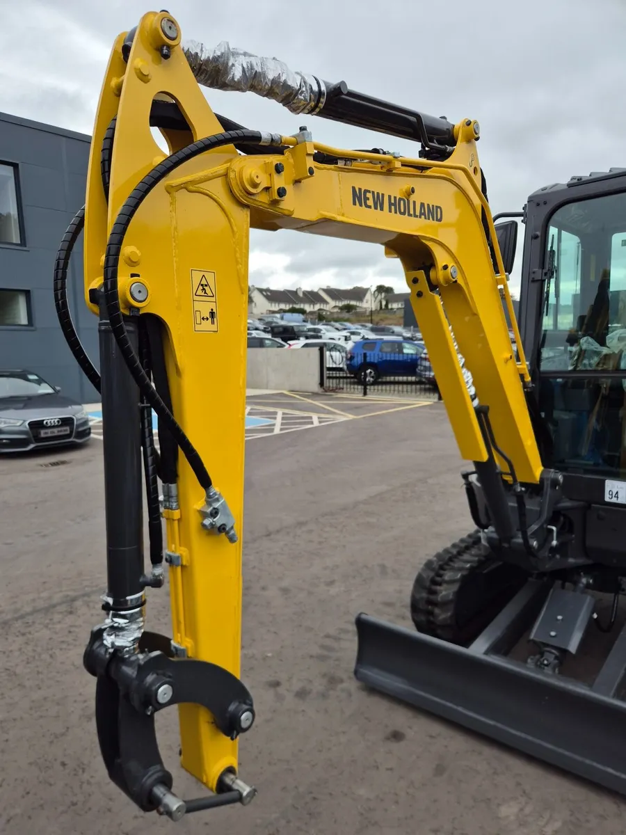 Mini Digger - Image 1