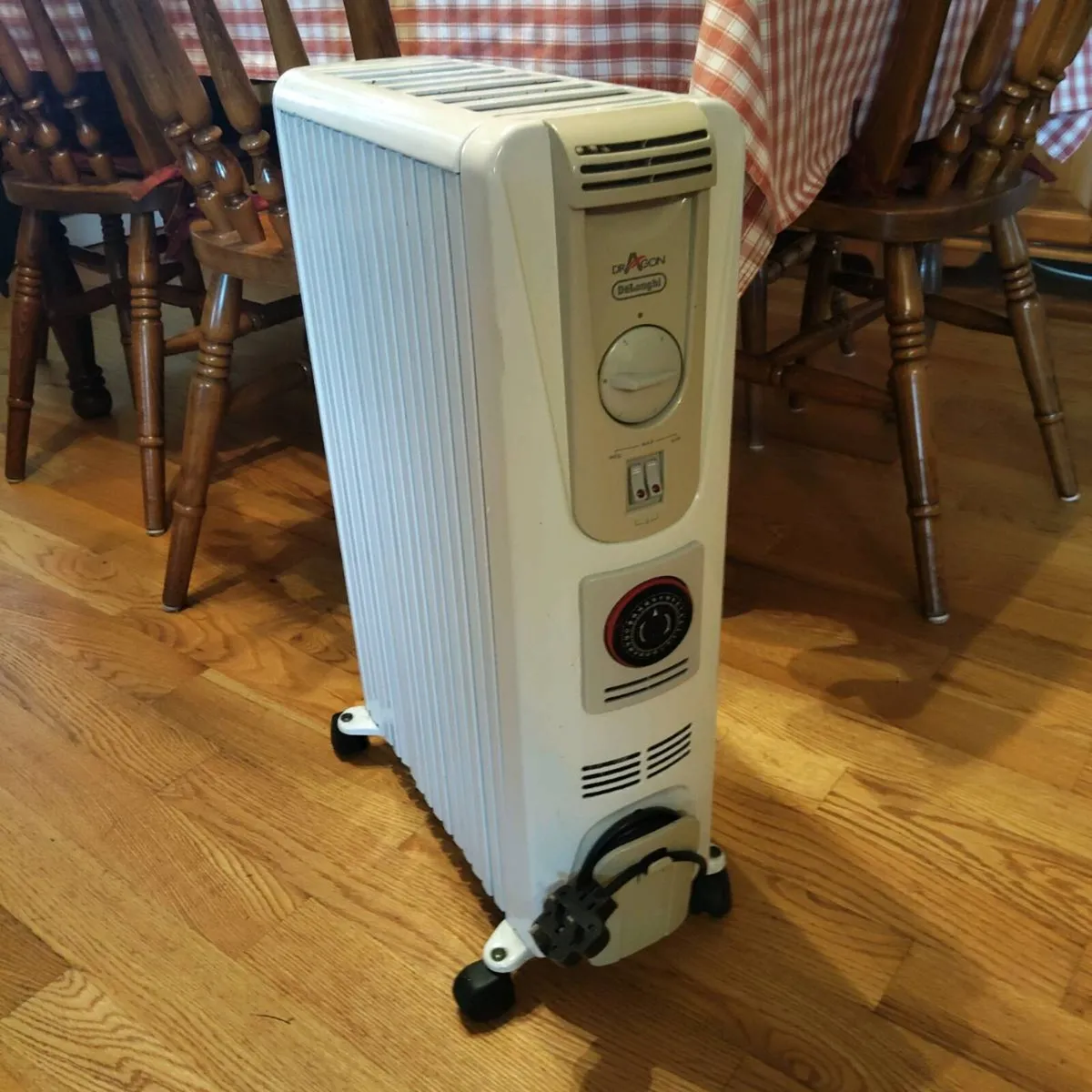 DeLonghi Oill filled Radiator - Image 4