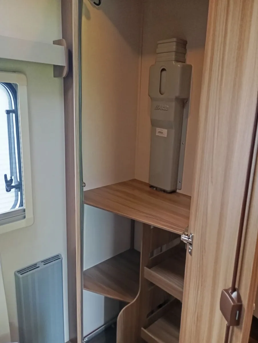 SWIFT CHALLENGER 480 (2019) - Image 2
