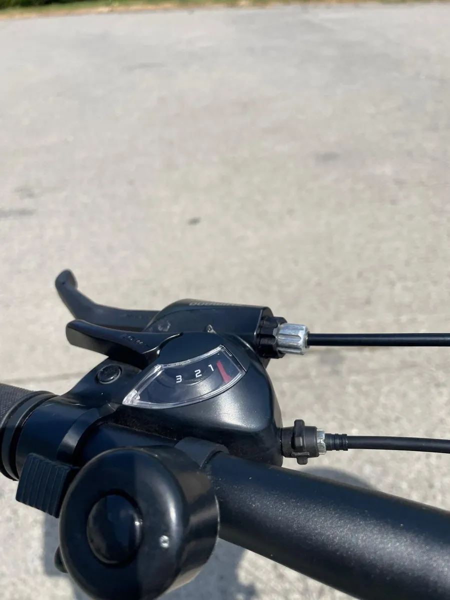 Woman’s bicycle - Image 4