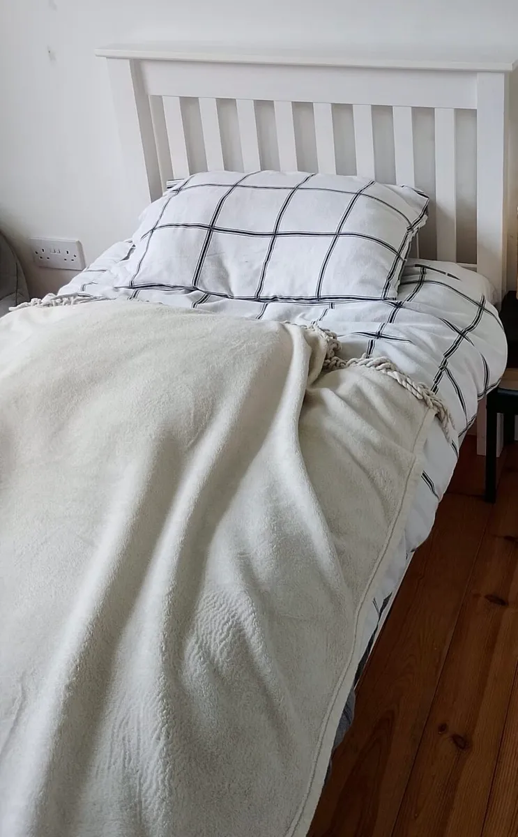 Single Wooden Bed - Image 2