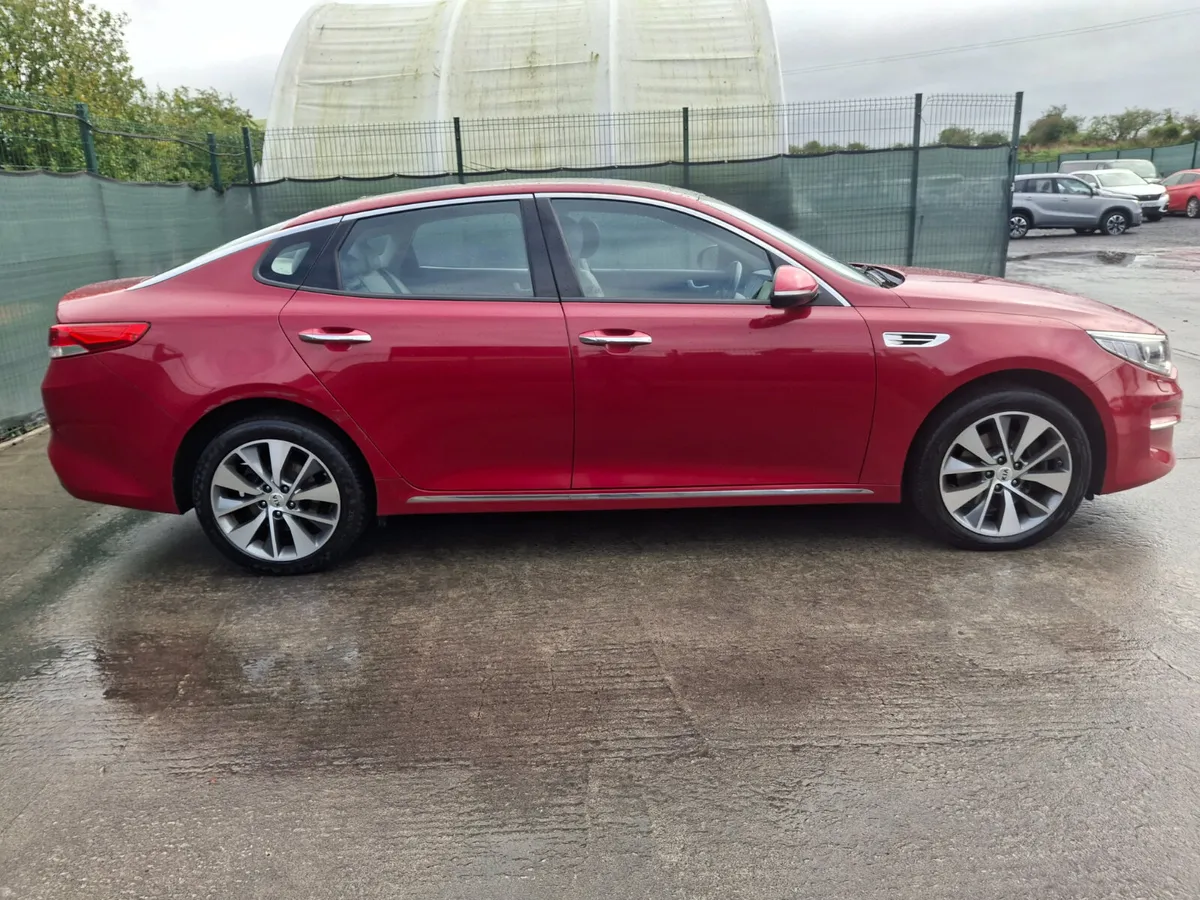 2018 Kia Optima  Platinum  Diesel  Automatic - Image 3