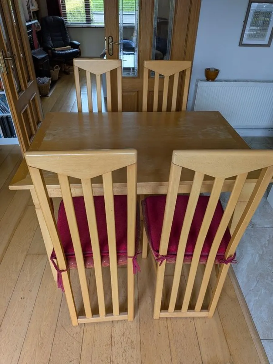 Wooden dining table and 4 chairs - Image 2