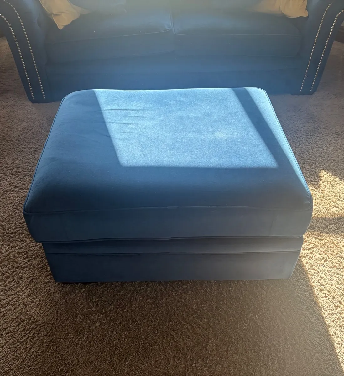 3,2 and 1 seater along with footstool - Image 4