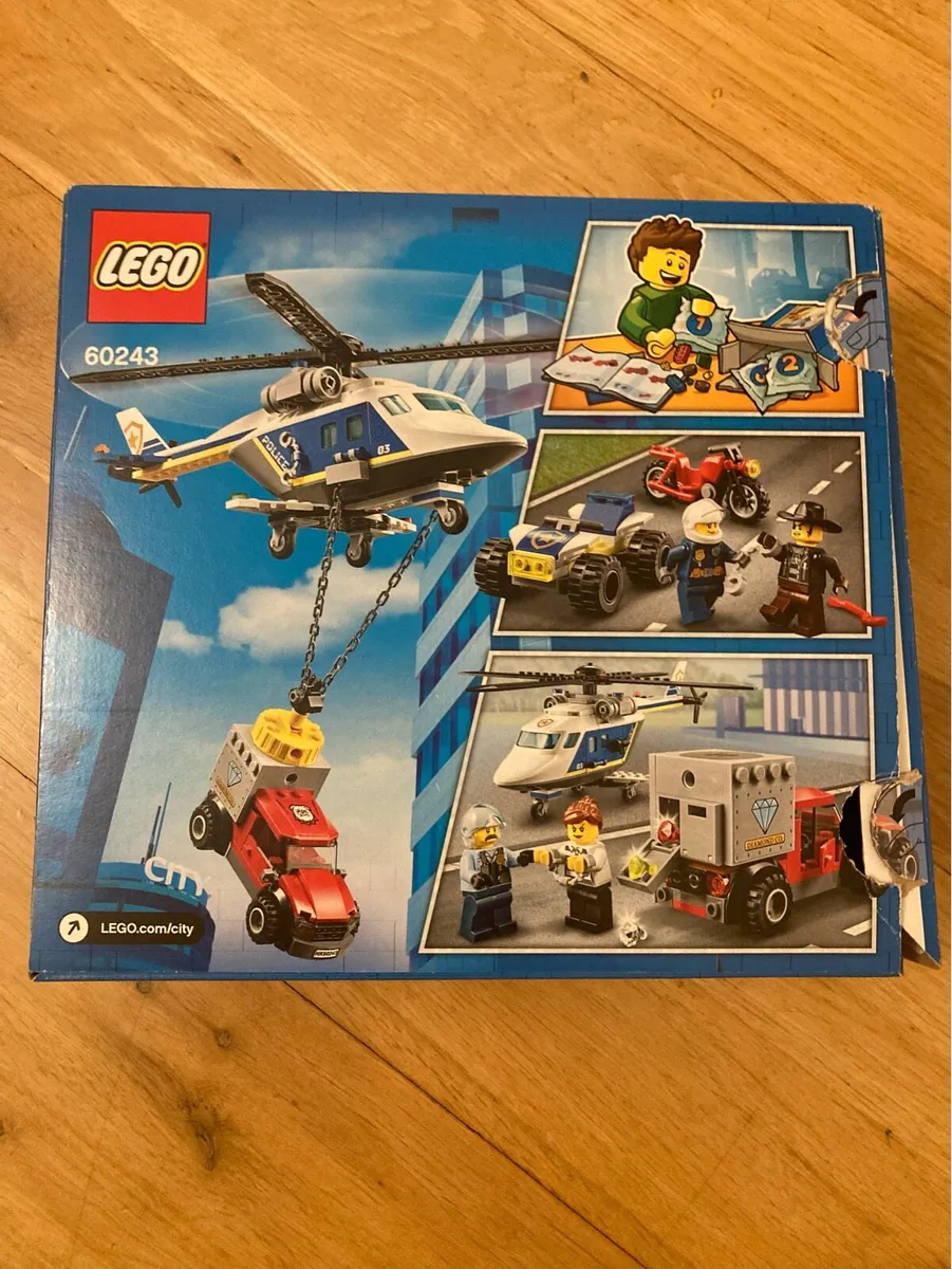 Lego City Police Set  - 60243 - Image 2