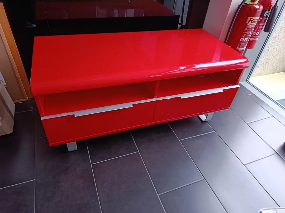 TV stand - Image 2