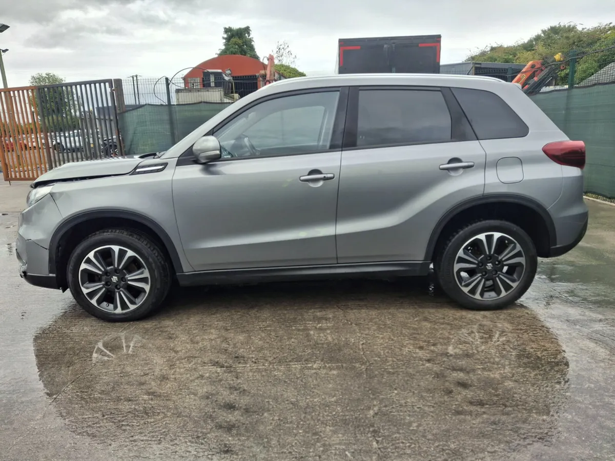 231 Suzuki Vitara  Booster jet  Hybrid - Image 2