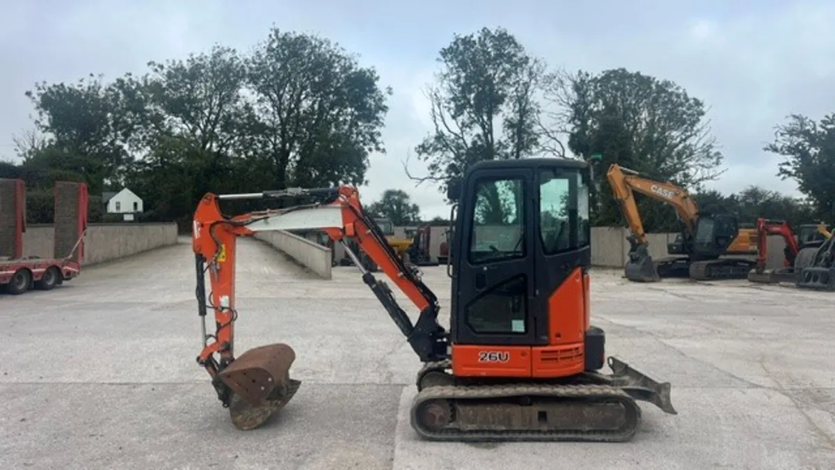 2017 Hitachi ZX 26 U - Image 1