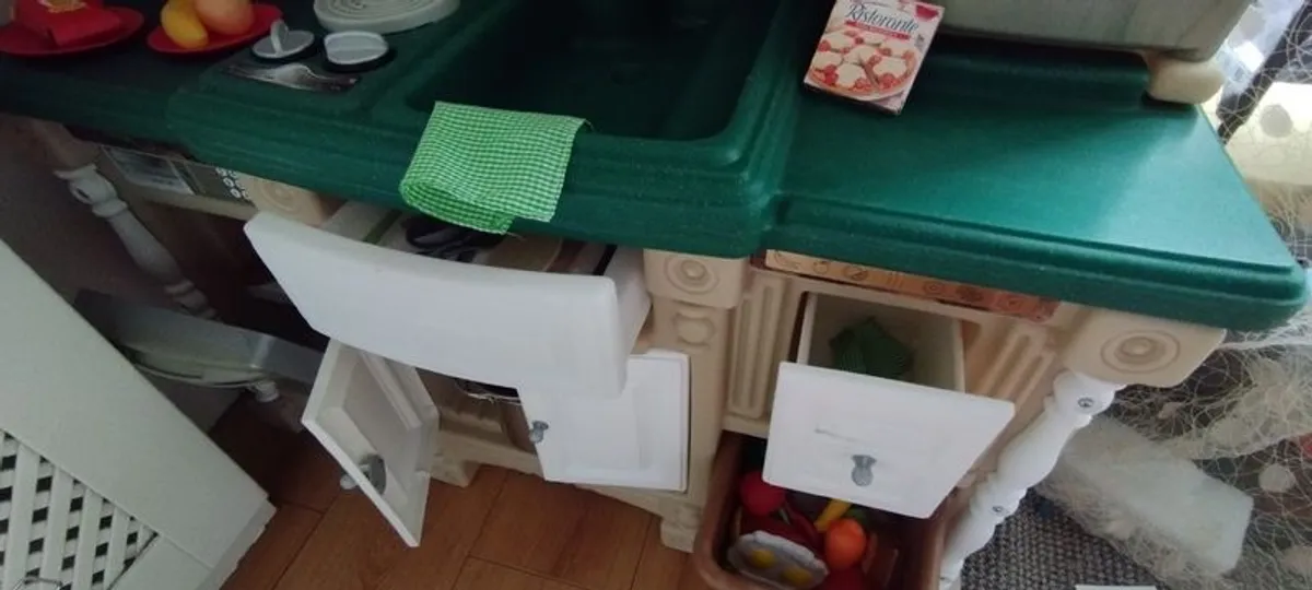 Kids Kitchen with Accessories - Image 3