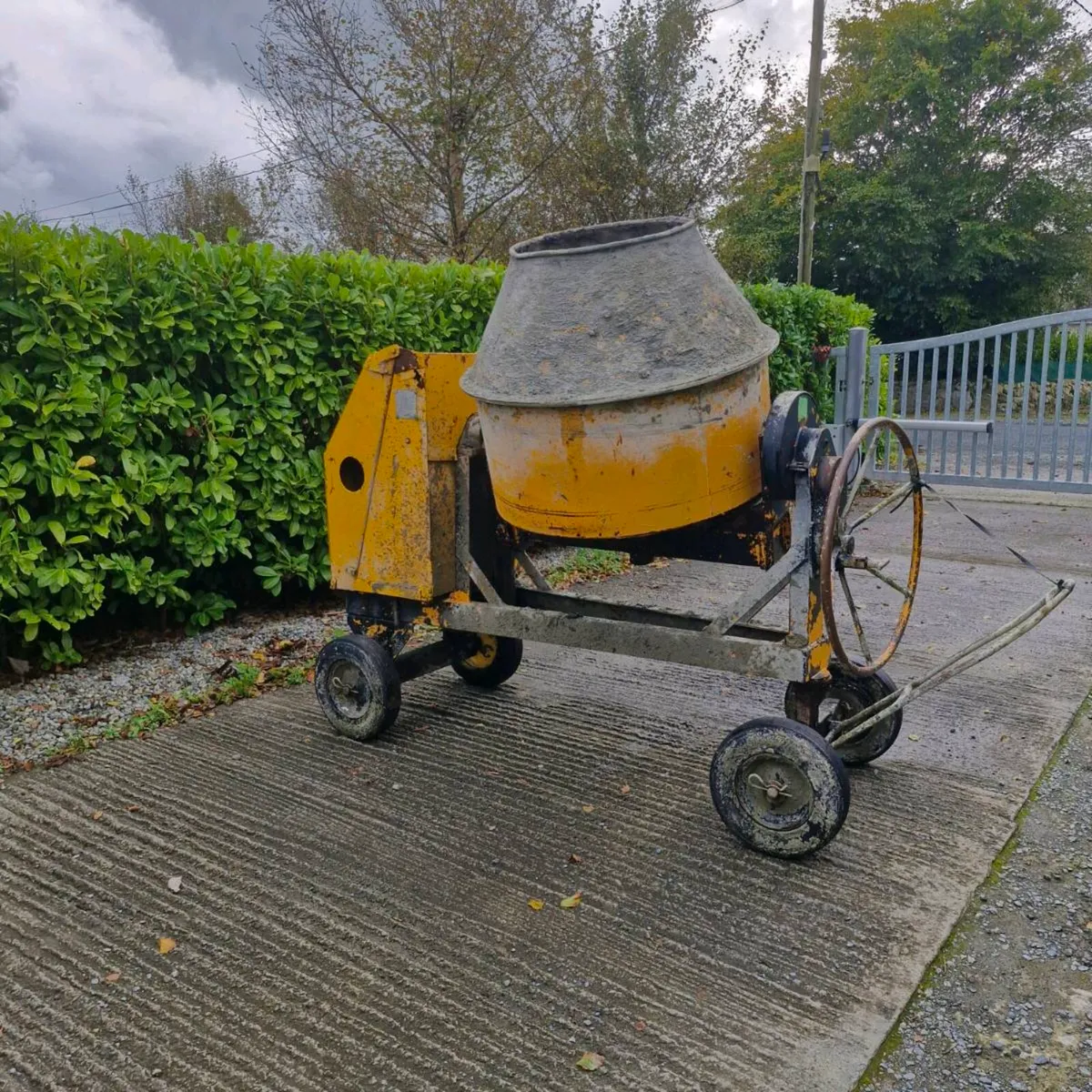 Benford cement mixer 10/7 - Image 2