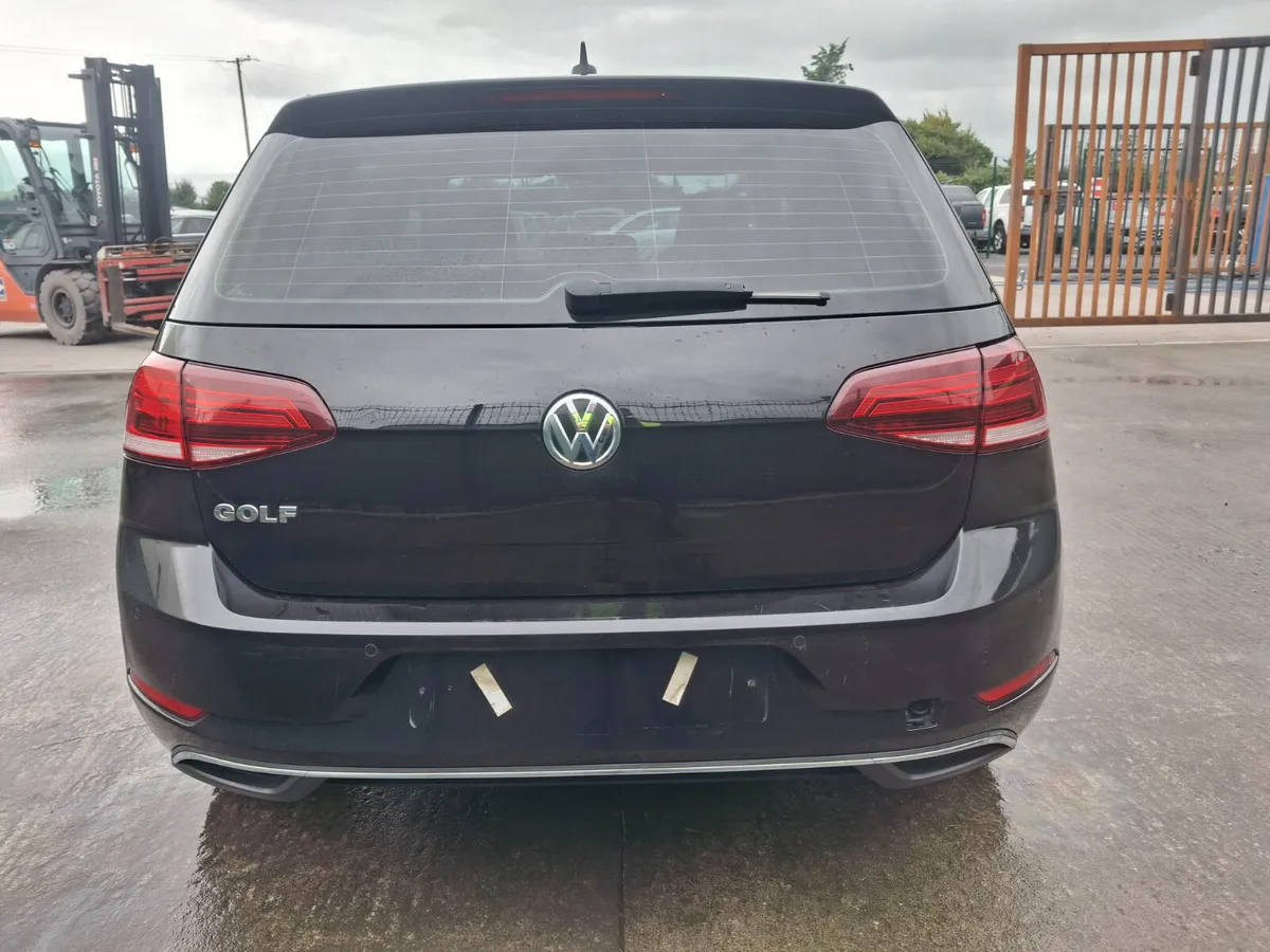 2018 Volkswagen golf  Light Damage - Image 4