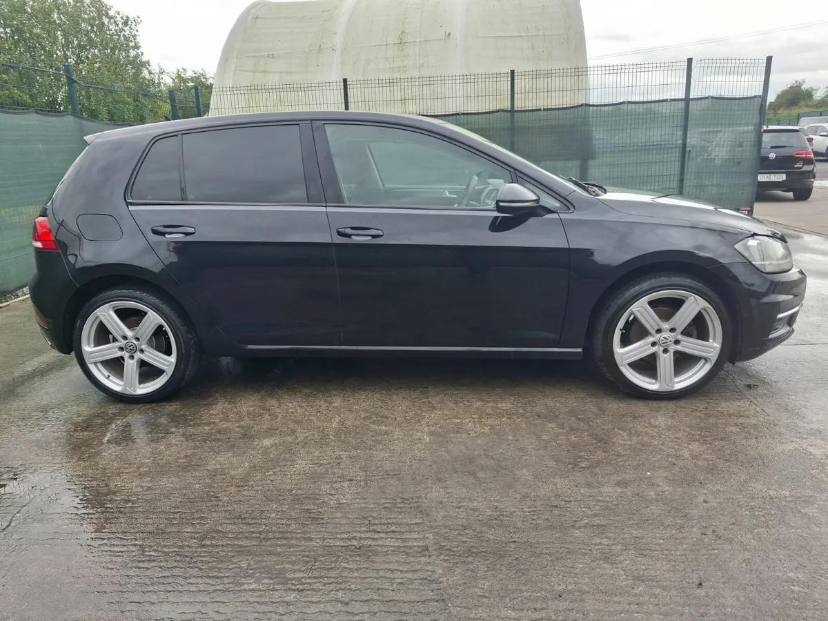 2018 Volkswagen golf  Light Damage - Image 2