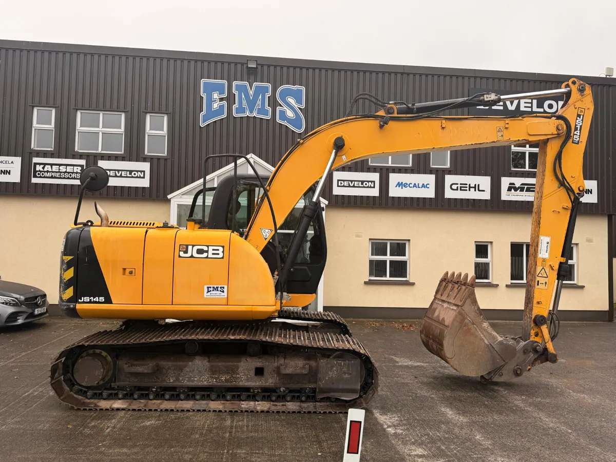 2013 JCB JS145LC Excavator - Image 1
