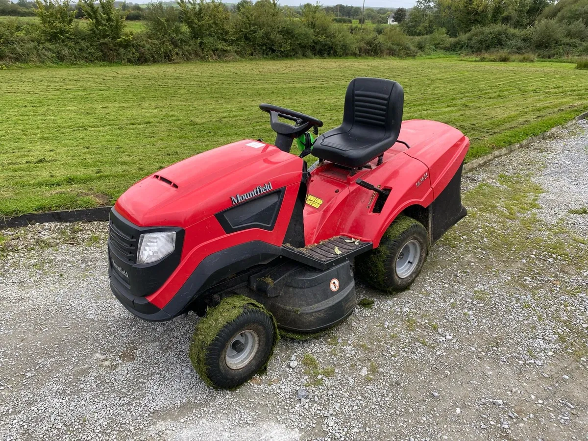 Mountfield 1636H Ride on Lawn Mower - Image 1