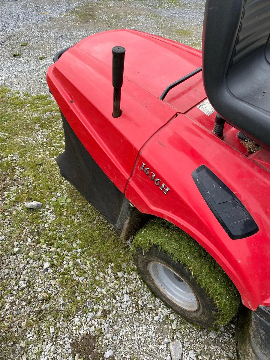 Mountfield 1636H Ride on Lawn Mower - Image 3