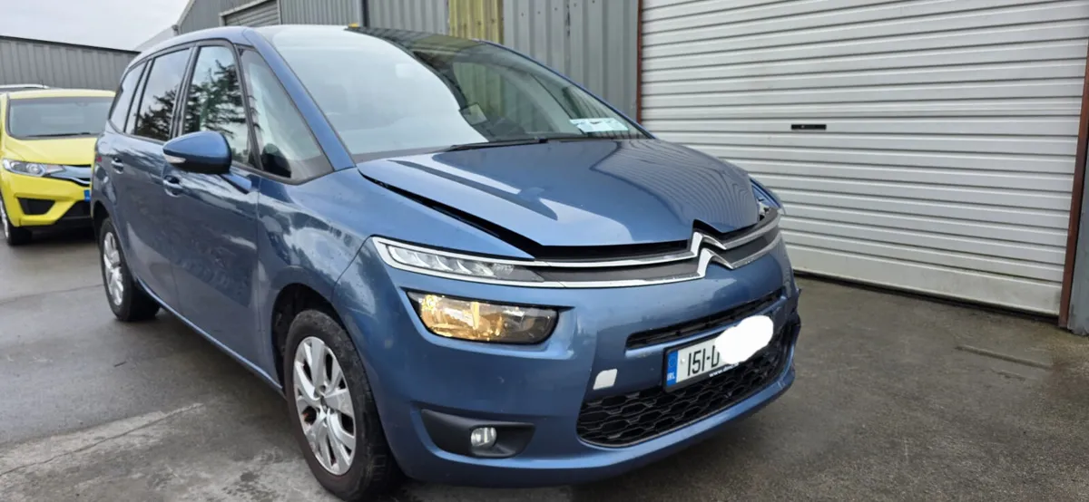151 CITROËN C4 PICASSO 7 SEATS - Image 1