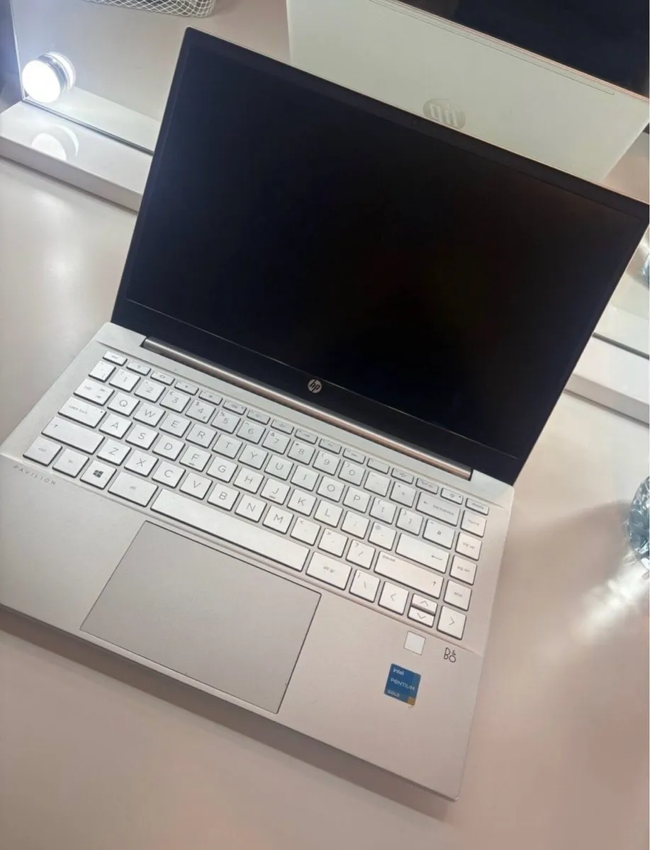 HP Pavilion Laptop - Fully working - Image 2